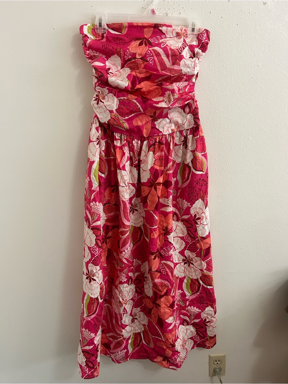 NWT Band of the Free pink floral strapless dress